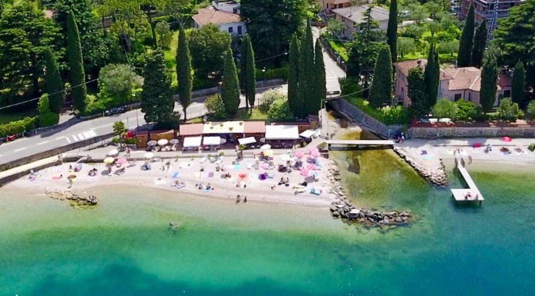Villa Corteolivo Rooms Torri Del Benaco Exterior photo